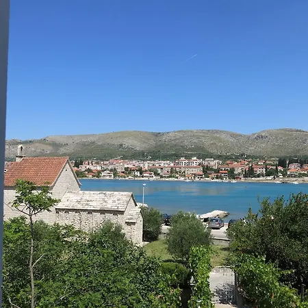 Apartments Coce Trogir Room photo