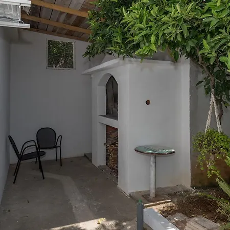 Apartments Coce Trogir Exterior photo